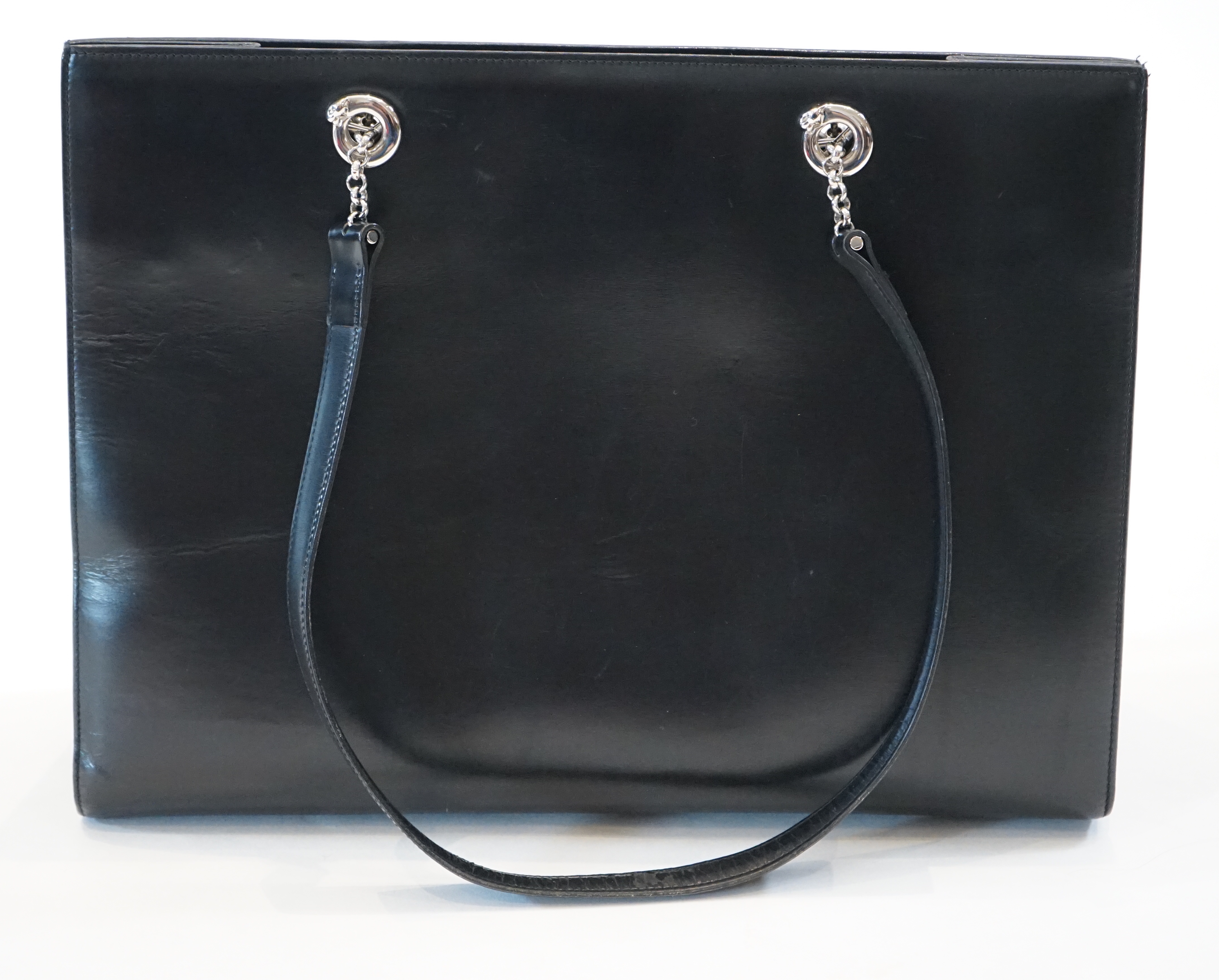 A Cartier Panthère shopping bag in black leather, width 37cm, depth 13cm, height 28cm